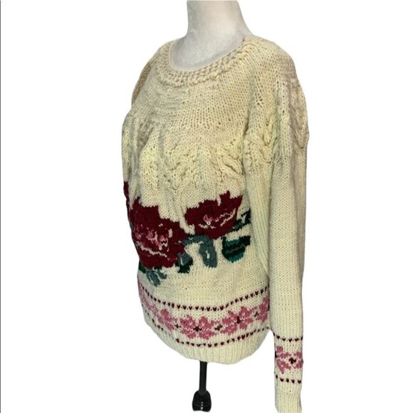 RARE! Vintage🌸Hand Knit Chunky Fair Isle Pullover Sweater Roses Size S… - Picture 4 of 8